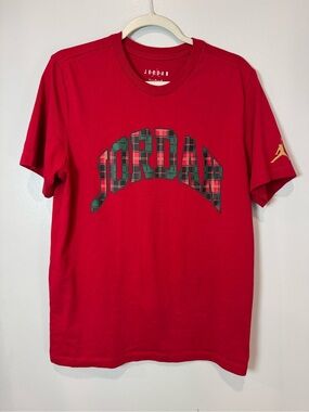 Jordan Men’s T-Shirt Red Plaid Logo Size M cotton